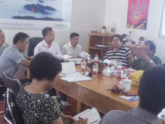 2011���B(y��ng)�߹����R��(b��o)